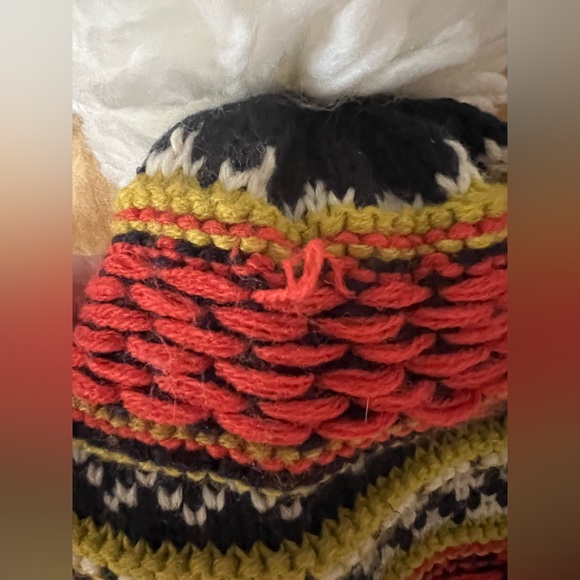 FREE PEOPLE BEANIE - Picture 2 of 4